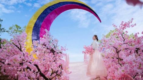 Tơdroăng púi vâ ki nếo mơjiâng ôm hyô a klâng chiâk Đà Lạt