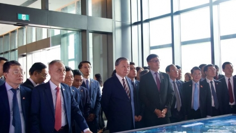 Pôa Tô Lâm, Kăn xiâm pơkuâ hnê cheăng Đảng lăm pôu ngăn kơno tuk têa kơxĭ Singapore