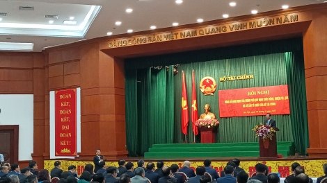 Anih tơm vei lăng Jên tơtĕnh hơmet tôm bơngai jang ‘nao, vei sơđơ̆ng bơ̆jang đei yua 