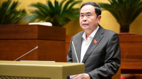 Pơrjum mìng dùl tơngume “Quôk hội sồ mờ ngui măi mok bồ tơngoh ngăc ngar kòn bơnus lơh gơlik tàm tam gơl sồ bơh Quôk hội dê” 