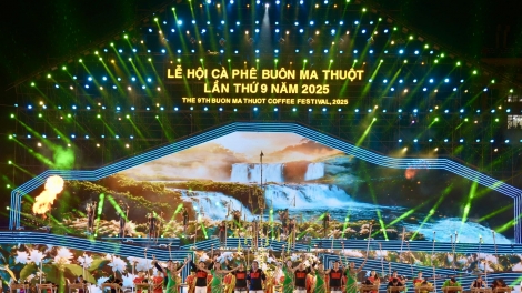 Po tơbleăng kơphế Ƀuôn Ma Thuột rôh má 9 tíu troh dêi kơphế lâp plâi tơnêi