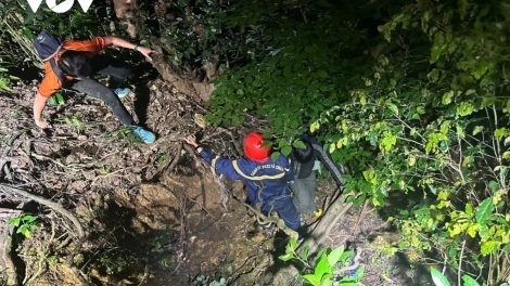 TRÔÔNG DẤC LIÊM CHOOM 02 CHA NẮC T’MOOI CRÊÊ K’ĐOONG ĐHỊ DA DING SƠN TRÀ