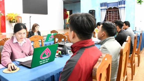 BẮC TRÀ MY (QUẢNG NAM): ZOOI ĐOỌNG ZÊN VĂ CHÍNH SÁCH HA APÊÊ T’MÊÊ CHÔ N’ĐĂH BỘ ĐỘI, CÔNG AN