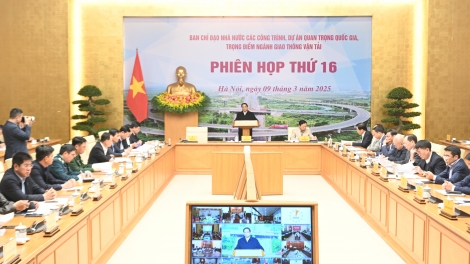 Thủ tướng Phạm Minh Chính ƀư tơm nar rƀŭn mpeh nau kan tơm bah ntŭk kan gung trong nchuăn rdeng