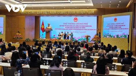 THỦ TƯỚNG CHÍNH PHỦ PÂH BH’RỢ HAANH DEH 40 C’MOO CH’NER KOVALEVSKAIA