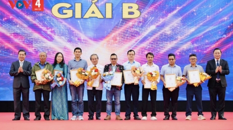 TRIỂN LÃM, ĐỢC P’CĂH ZÂP BH’NƠƠN PR’ĐƯƠI ĐĂH PR’ĂT TR’MUNG QUẢNG NAM XANG 50 C’MOO BƠƠN PA CHÔ