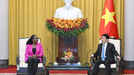 Củ tịc lơgar ồng Lương Cường wă Ƀộ trưởng Ƀộ Ling klàng lơgar Kenya 