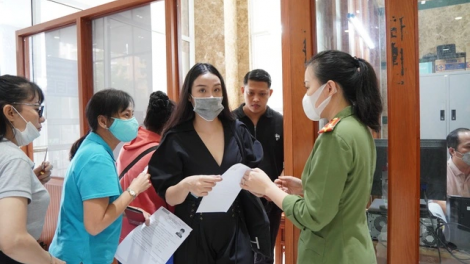 HARAK GAR SALIH KAT BHIAN DAOK DI VIET NAM KA URANG LANGIU NEGAR 