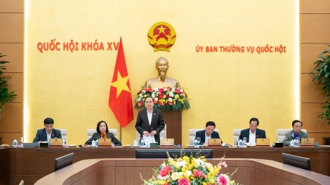 Củ tịc Quôk hội ồng Trần Thanh Mẫn đơng lam dar pơrjum bơh Anih duh broă lơh kơnòl broă sùm Quôk hội dê