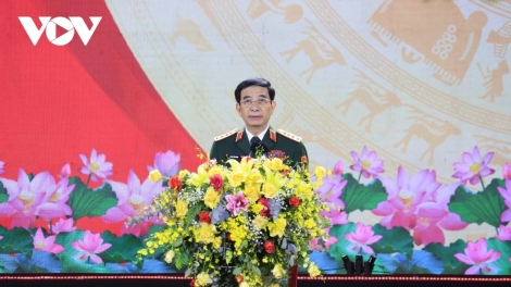 Đại tướng ồng Phan Văn Giang tus bal dơ̆ tơngkah kir sơnrai 50 nam Ngai Tơngklàs càr Lâm Đồng 