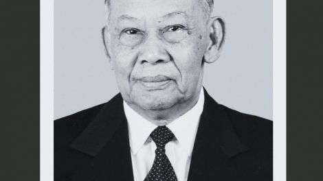 Khua dêh čar mơ-it hiăp hơ-ŭ kơ rơgŏm ơi Khamtay Siphandone