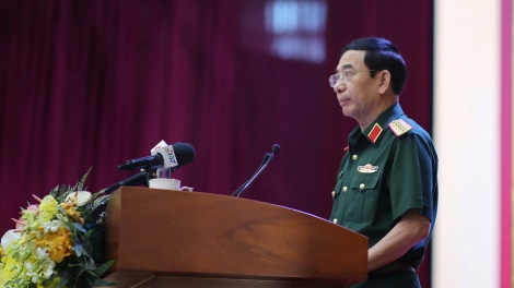 Hâk tơngăm ƀlêi trâng rơnó Hơngui 1975