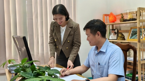 Tơlơi pơplih yôm amăng bruă pơtŏng glăi tơlơi rơgơi mơ̆ng khua mua ƀơi Dak Lăk