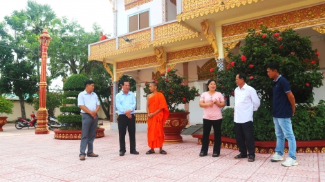 Tam gơl niam ngan tàm tiah làng bol kòn cau Khmer càr Sóc Trăng