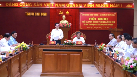  Bình Định n’hanh Gia Lai mbơh tơih nău ntrŭnh nglăp nsum ntŭk kan hành chính gâl n’gor.