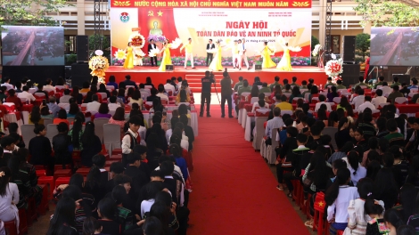 Hrơi abih bang mơnuih ƀôn sang ngă hrŏm Pơgang rơnuk rơnua lŏn ia ƀơi Dak Nông