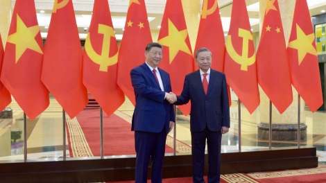 Khua gĭt gai Đảng Tô Lâm blŭ hrăm hŏng khua gĭt gai China Tập Cận Bình 