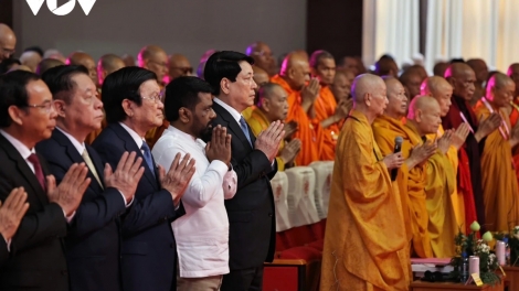 Củ tịc lơgar ồng Lương Cường đơs tàm Vesak 2025 