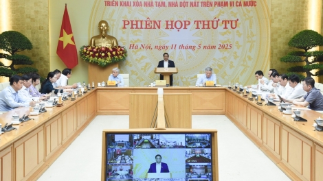 Thủ tướng ồng Phạm Minh Chính pơrjum Mpồl Sồr lơh Dà lơgar lam lơh tơn jơh hìu lơh ing, hìu ồm sèt ñhăt dà mìu tàm làm jơh gùt lơgar 