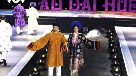 HA DƯM ÁO DÀI HUẾ 2025 – C’LÂNG BH’RỢ  C’KIR, RAU LIÊM CRA ẶT VAIH