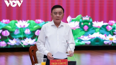 THƯỜNG TRỰC BAN BÍ THƯ TRẦN CẨM TÚ BHRỢ BHIỆC LÂNG BAN THƯỜNG VỤ THÀNH UỶ ĐÀ NẴNG