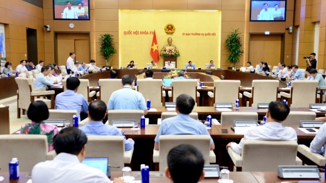 Khua git gai pơ ala mơnuih ƀôn sang dêh čar ơi Trần Thanh Mẫn: Khua pơ ala mơnuih ƀôn sang pô gru grua amăng rơwang pơplih pô 