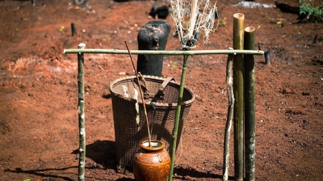 Mơdĭng chối báu chiâk dêi kuăn ngo M’Nông