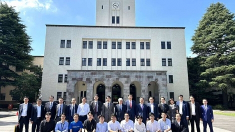 Wa Đỗ Văn Chiến khâl Đại học Khoa học Tokyo ndrel tâm n’ur đah sinh viên Việt Nam