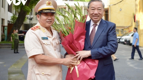 TỔNG BÍ THƯ TÔ LÂM TƯƠC LUM LÊY LÂNG BHRỢ BHIỆC LÂNG CỤC AN NINH CHÍNH TRỊ NỘI BỘ, BỘ CÔNG AN