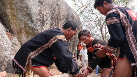 Tơlơi pơhing "Gru hiam amăng tơlơi hơdip" hrơi năm lơ 23.08.2025