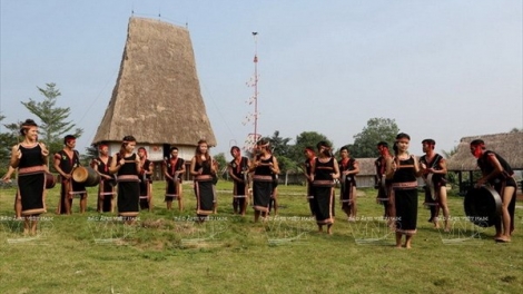 Tàm jà gơp lòt pik biap brê