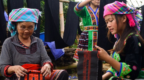 K’ĐHƠỢNG ĐƠC PR’HOỌM TĂM COH BHAI LANH ÂNG PÂN ĐIL MONG ĐHỊ LAI CHÂU