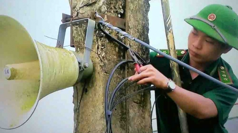 FOÒNG HENG MOÒNG NẰN DÚ BẢN CỎN PIÊN CHÁI LAI CHÂU