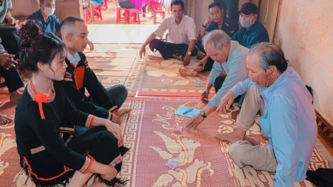 Tơlơi pơhing phrâo hrơi năm, lơ 2-8-2025