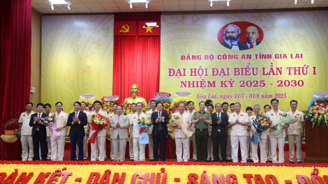 Pơjing Kŏng ang dêh char Gia Lai roi năr roi hơbĕch hơbal, pơm jang yuơ kon pơlei