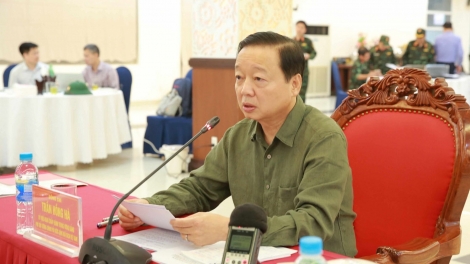 Groi Thủ tướng Trần Hồng Hà ƀư tơm rƀŭn mpeh trong kan rdâng phŭt mrô 5 