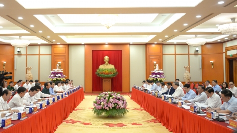 N’gâng kan Chính trị pah kan đah rnâng kan thường vụ nkuăl ƀon têh Hà Nội n’hanh nkuăl ƀon têh Hồ Chí Minh.