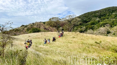 KHANH HOA PATAGOK PHUN JRU ALA HALA GLAI