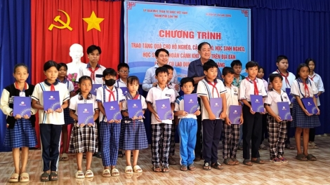 CAN THO KUHRIA DAONG  KA ANEK SAIH NAO BAC