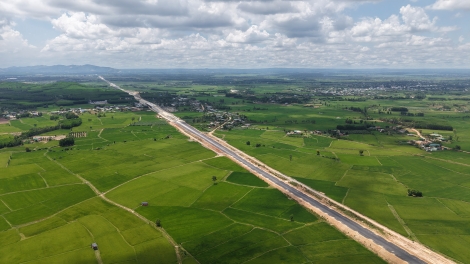  Dế mơ-eăm pêi khât a troăng kân tơdrăng Khánh Hòa - Buôn Ma Thuột