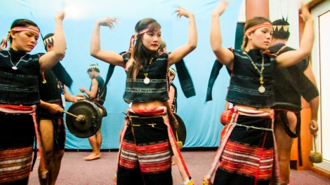 Kuk kông bôr tôk bre mai