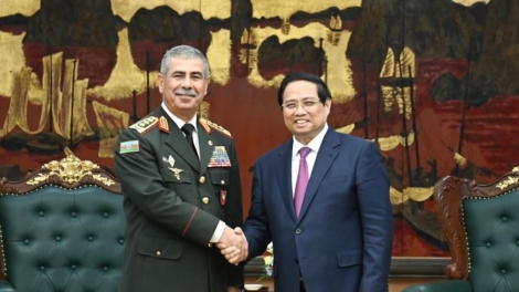 Thủ tướng teh đak bơ̆n Phạm Minh Chính sơng Ƀô̆ trương Anih tơm vei lăng Khul linh Azerbaijan 