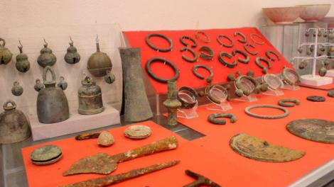 GILANG ILAMU JAMAN KAN KLAK MŨI NÉ KHIK DRAP AR ILAMO SIAM GHEIH