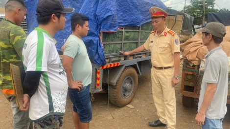 Quốc lộ 26 ân dơi n’hao têh hvi tay gay bah lhăt bêng mbro