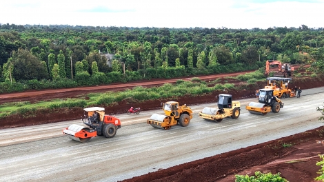 Nùs nhơm duh hồl tàm tiah lơh gùng rơndeh lòt mhar Khánh Hoà – Buôn Ma Thuột