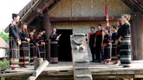 Tơnêi têa pơ’lêh nếo