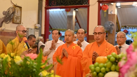 Làng bol Việt Nam tàm lơgar Thái Lan pơnđàng nùs nhơm “Hùc dà kah tô dà”