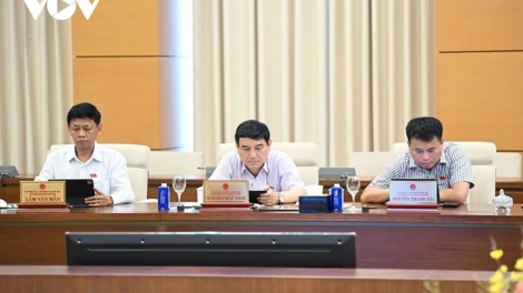 NGHỊ QUYẾT QUỐC HỘI ÂI PA GLUH, NĂC P’ZAY XƠỢNG BHRỢ LIÊM CHOOM