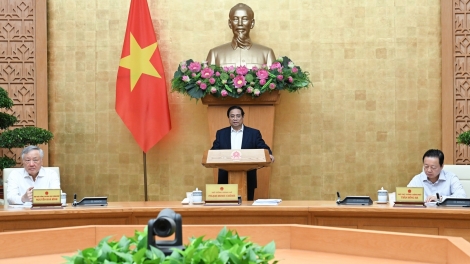 Thủ tướng Teh đak Phạm Minh Chính pơm tơm hop akŏm găh pơjing khôi luơ̆t khei 9/2025.