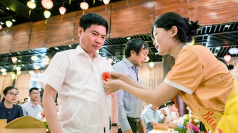 HALAU AGHA, MAKNA DI HAREI VU LAN BAYAR DHAR PHOL